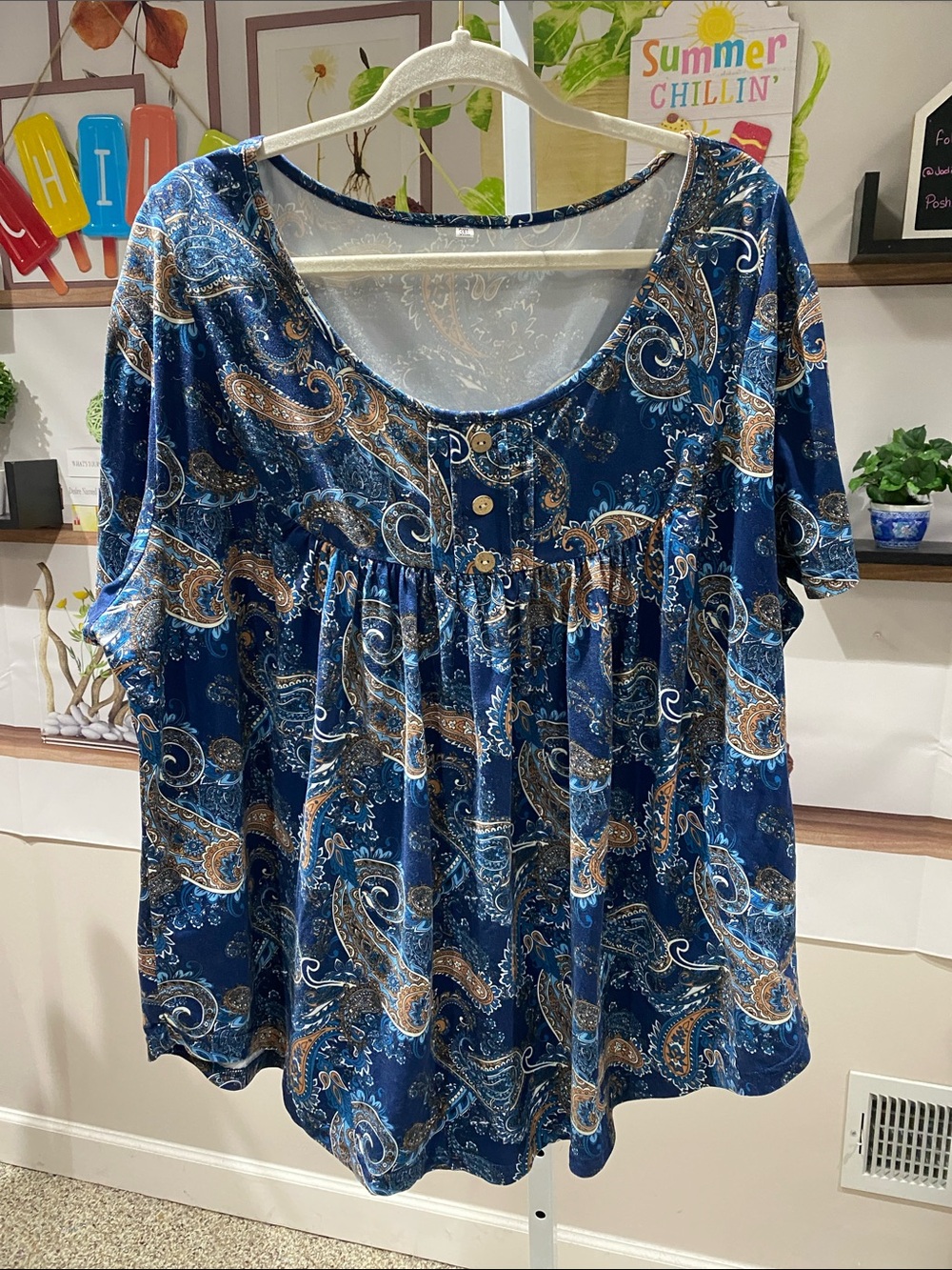 Blue Paisley Short Sleeve Women's Top - Unbranded 3 X. Ptp is 27.
